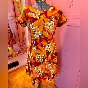 Ui Maikai Vintage 60s Orange Hawaiian Dress